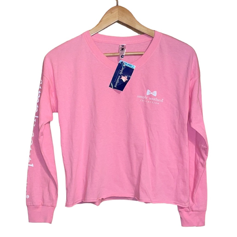 •SIMPLY SOUTHERN•NWT LONG SLEEVE PINK SEMI CROPPED"A DAY AT THE LAKE"SHIRT SMALL